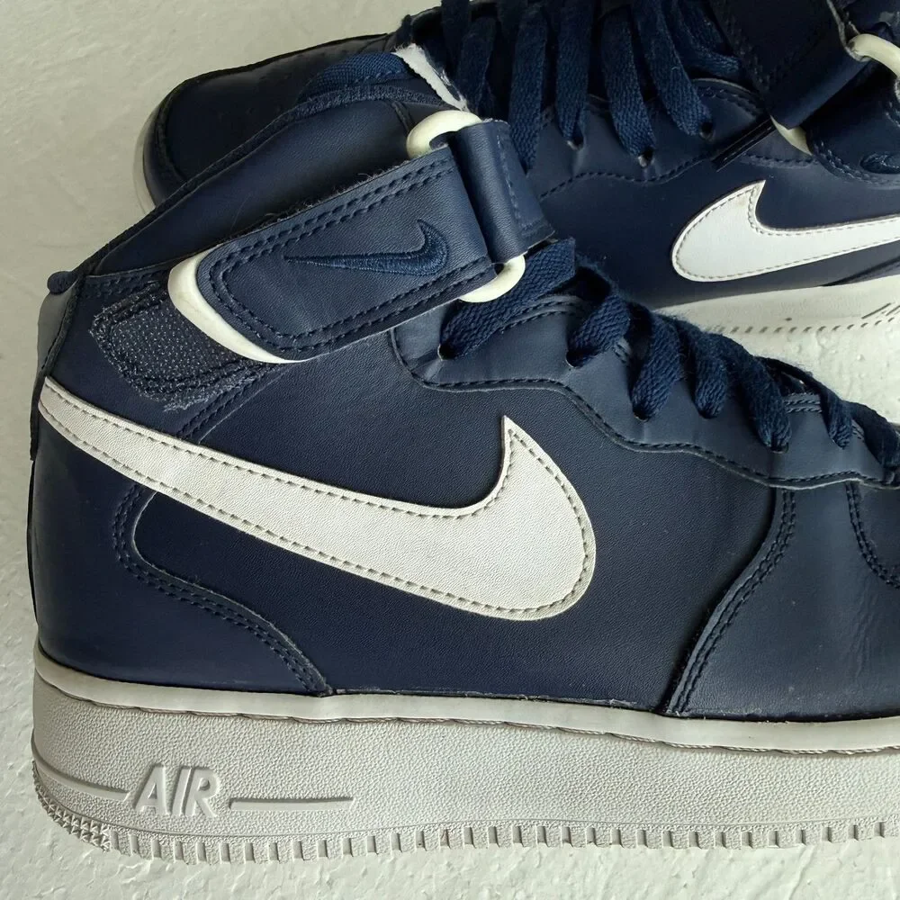 Size 9.5 - Nike Air Force 1 Mid Navy Blue White Men's Sneakers Shoes 315123-407 - Picture 2 of 9